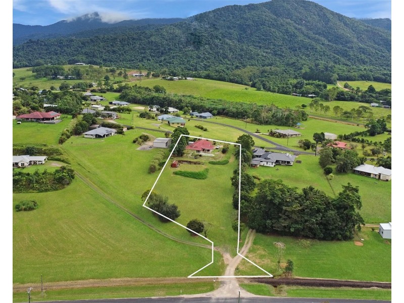35 Stuart Drive, Feluga QLD 4854