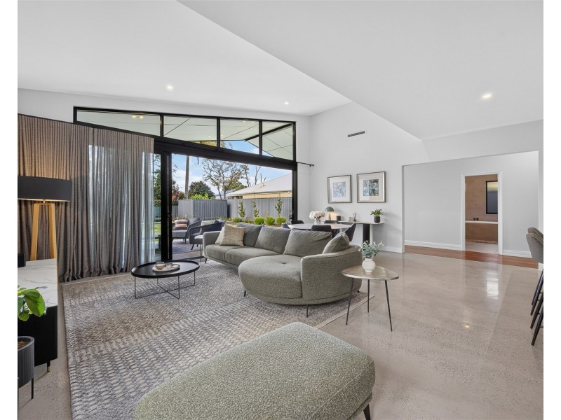 56 Hotham Street, Bayswater WA 6053