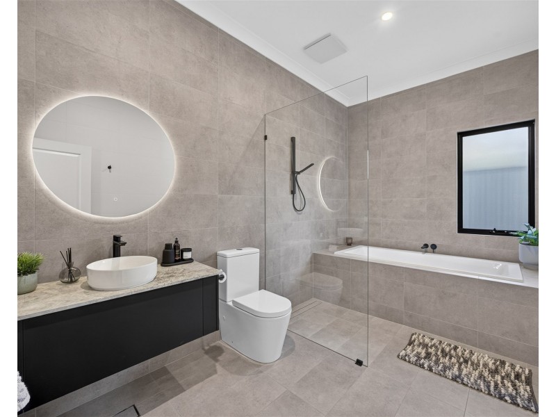 56 Hotham Street, Bayswater WA 6053