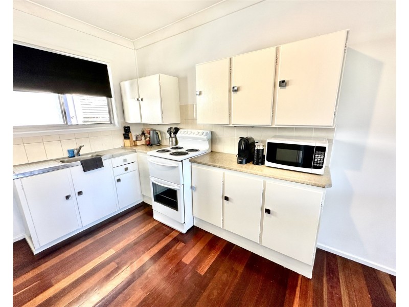 158 Riding Road, Balmoral QLD 4171