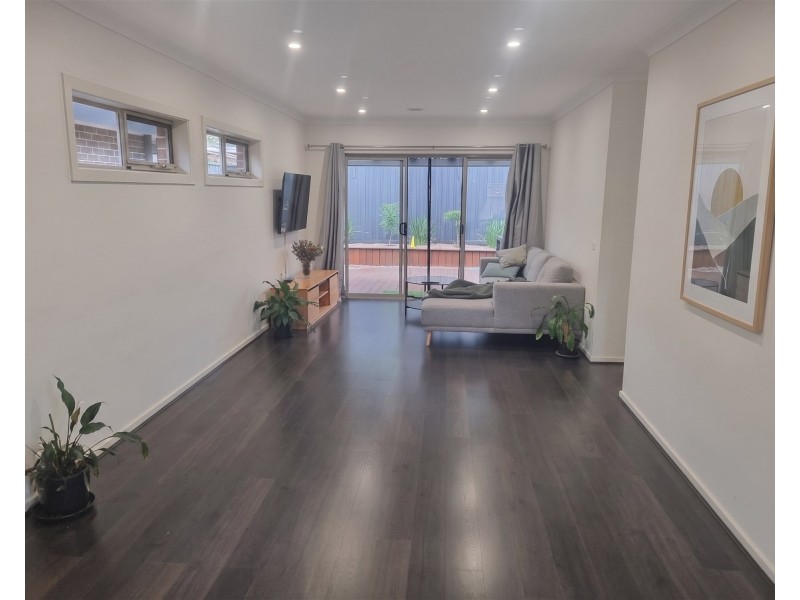 9/65-67 Tootal Road, Dingley Village VIC 3172