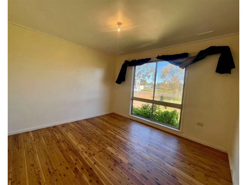 49 Green Street, Cobar NSW 2835