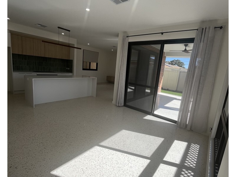 8B Alexander Avenue, Ashford SA 5035