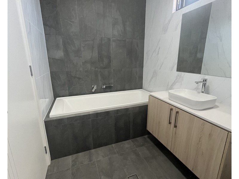 8B Alexander Avenue, Ashford SA 5035