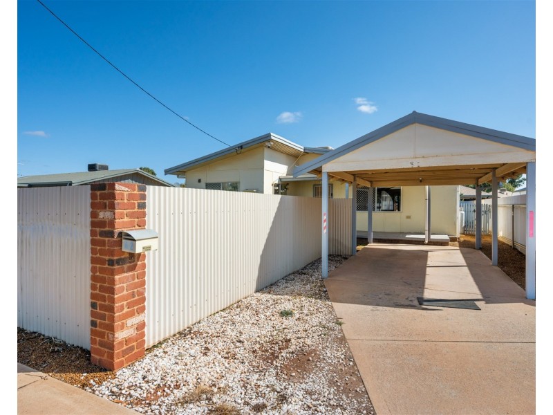 42 Davidson Street, South Kalgoorlie WA 6430