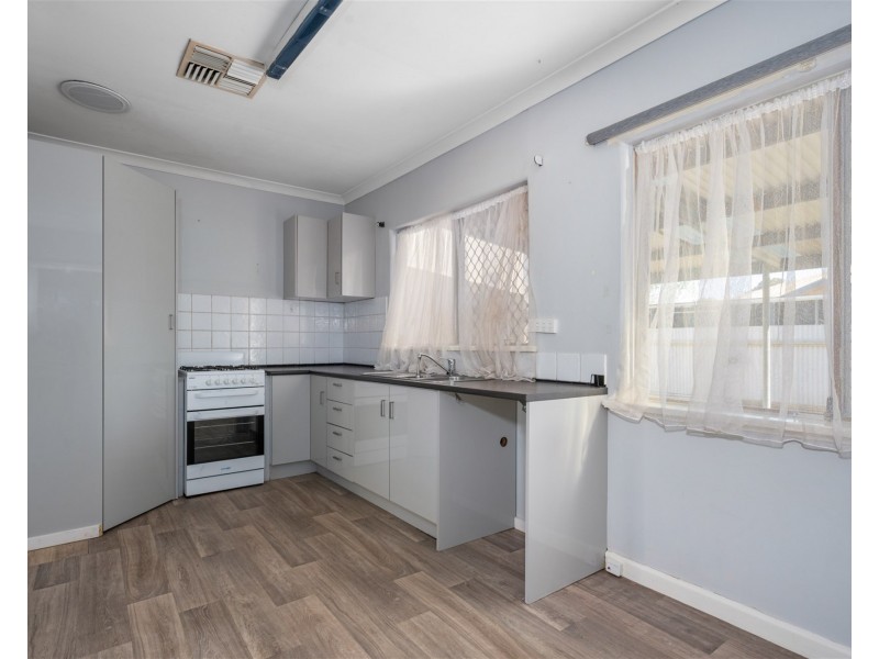 42 Davidson Street, South Kalgoorlie WA 6430