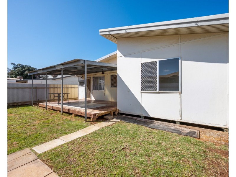 42 Davidson Street, South Kalgoorlie WA 6430
