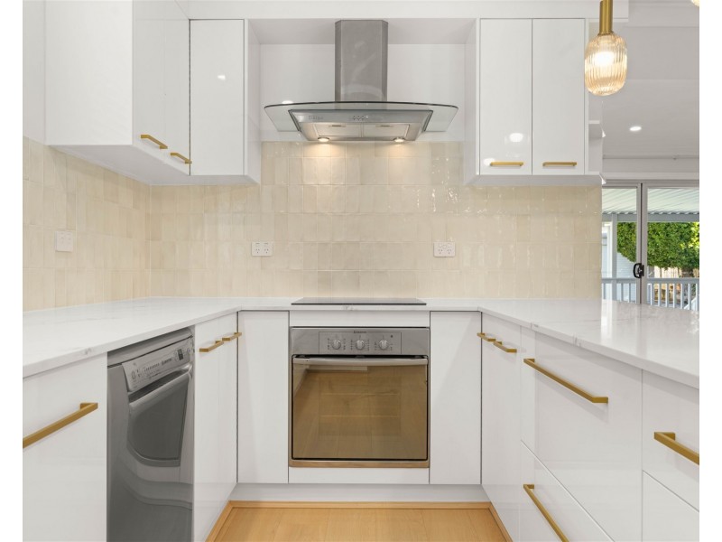 14 Walsh Crescent, North Nowra NSW 2541