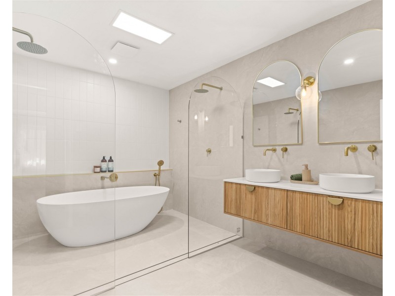 14 Walsh Crescent, North Nowra NSW 2541