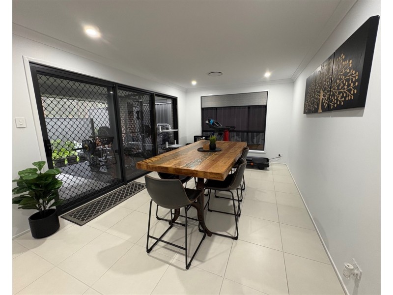 10 Watalong Way, Edgeworth NSW 2285