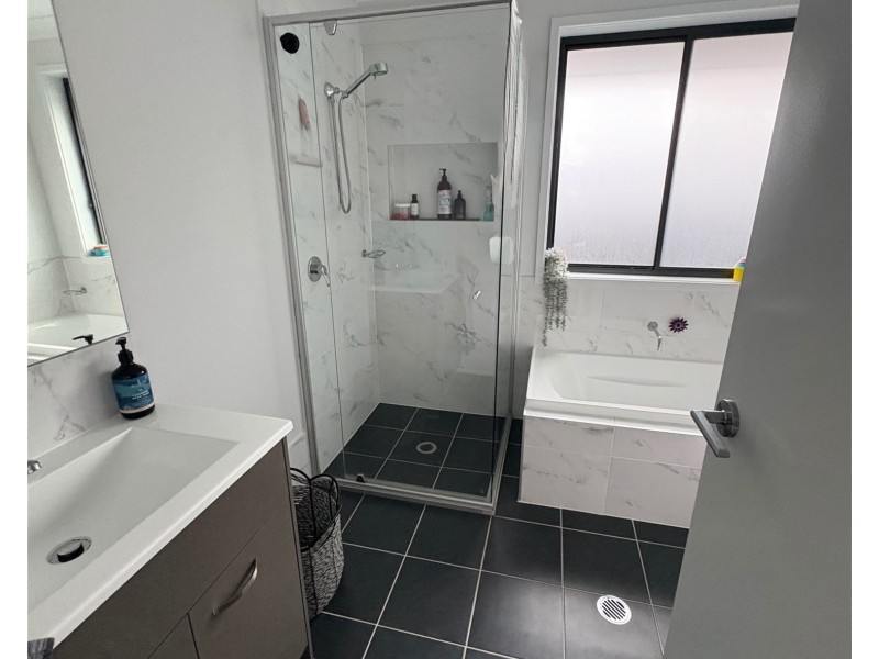 10 Watalong Way, Edgeworth NSW 2285
