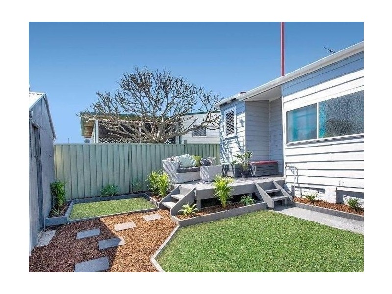 8 Elizabeth Street, Mayfield NSW 2304