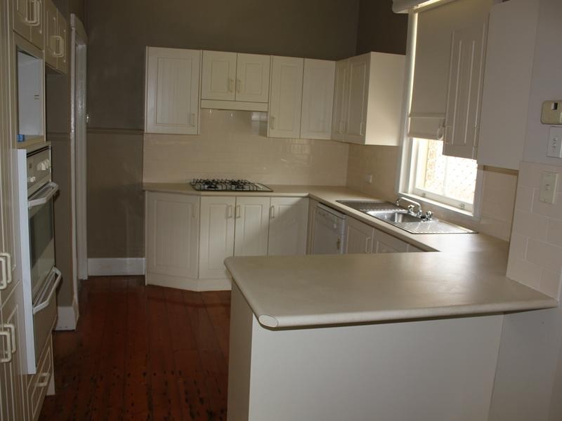 19 Hebburn Street, Hamilton East NSW 2303