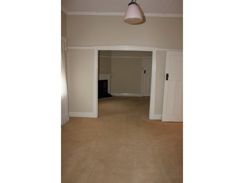 19 Hebburn Street, Hamilton East NSW 2303