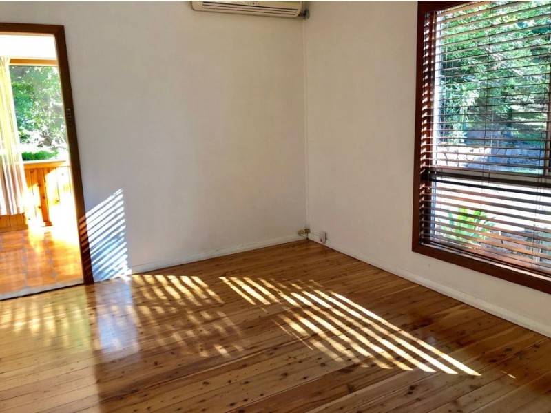 21 Cowmeadow Road, Mount Hutton NSW 2290