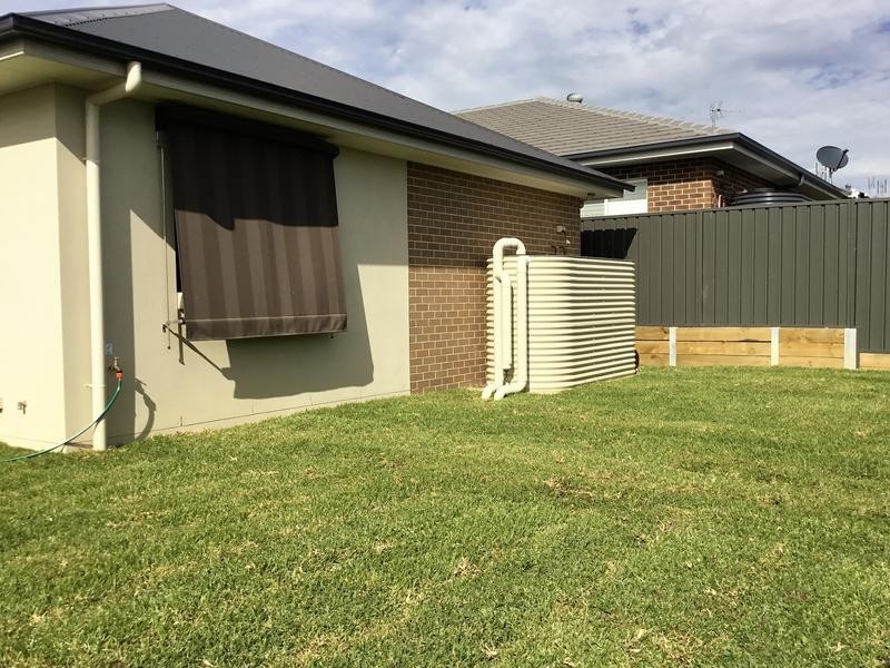 13 Mima Street, Fletcher NSW 2287