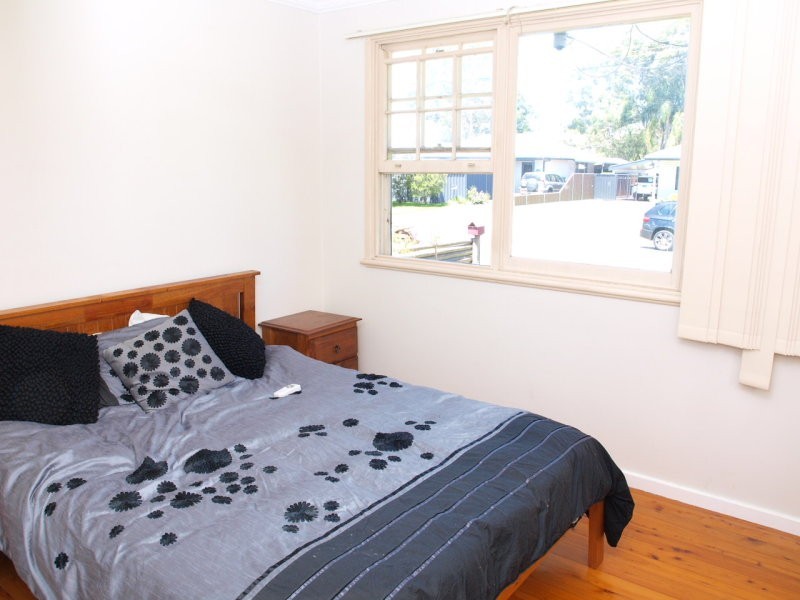 14 Raggett Crescent, Edgeworth NSW 2285