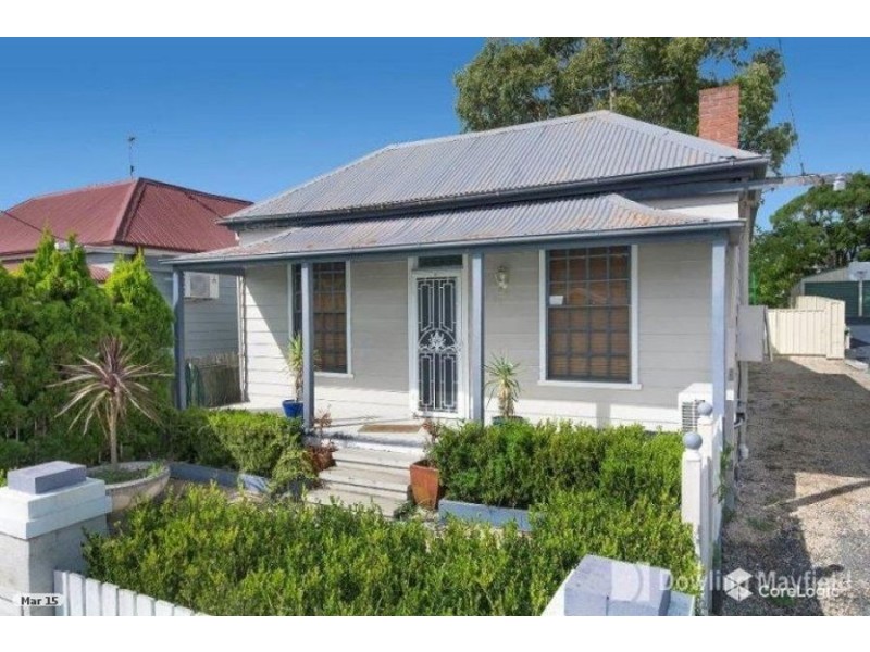 18 Dawson Street, Waratah NSW 2298