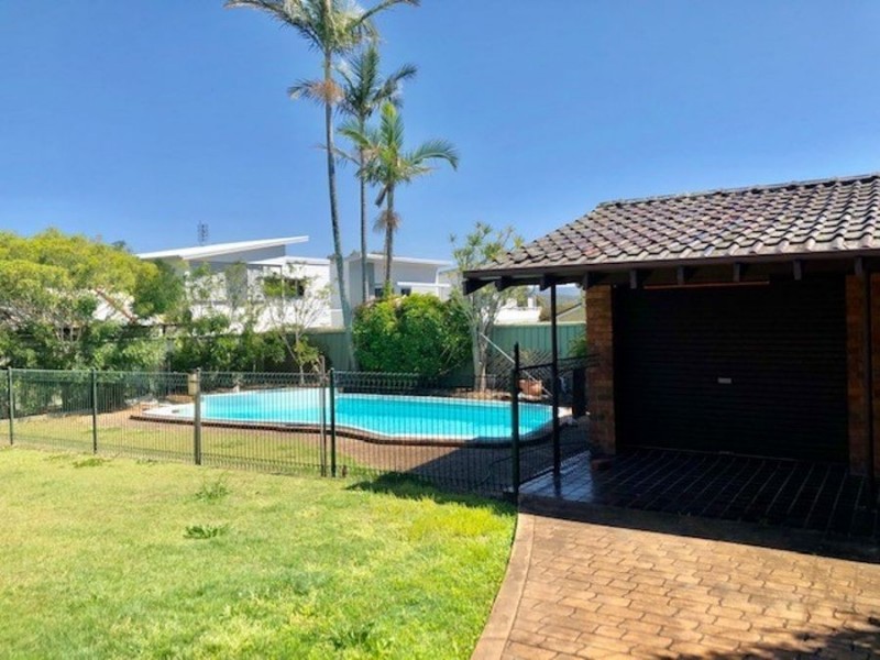 45 Lurnea Crescent, Valentine NSW 2280