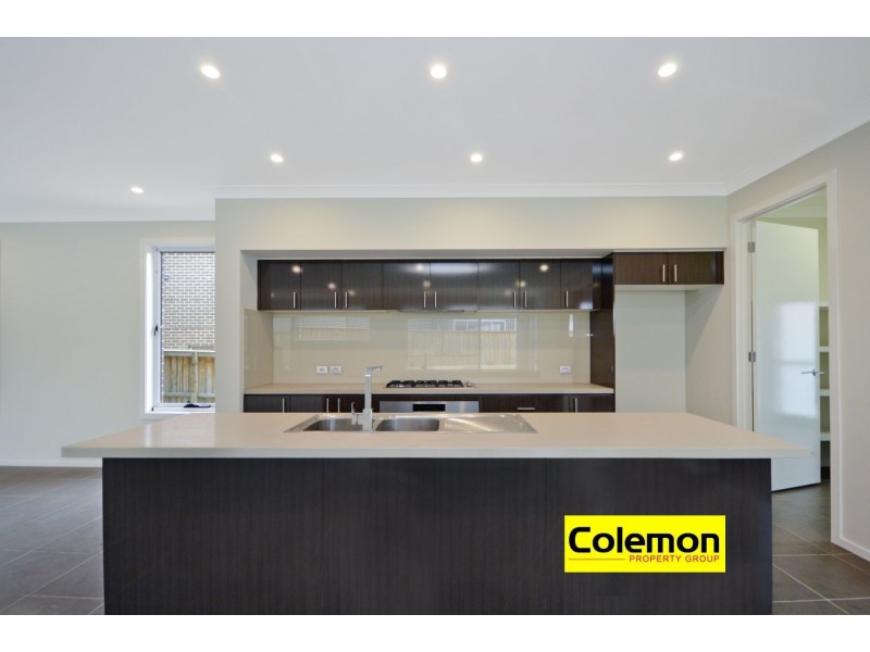 47 Oakhill Crescent, Colebee NSW 2761