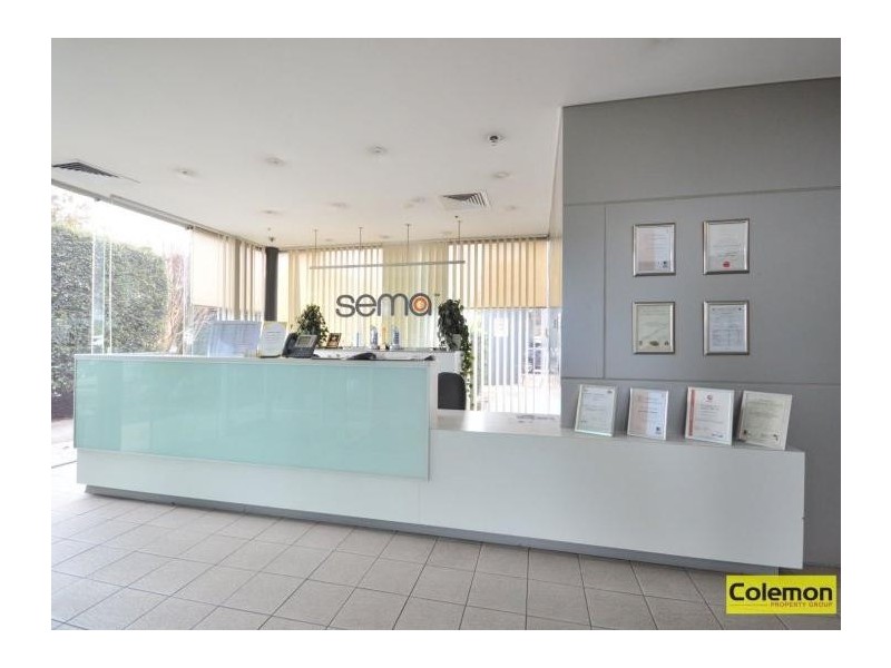 6 The Crescent, Kingsgrove NSW 2208