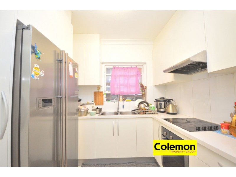 27 Gloucester Rd, Hurstville NSW 2220