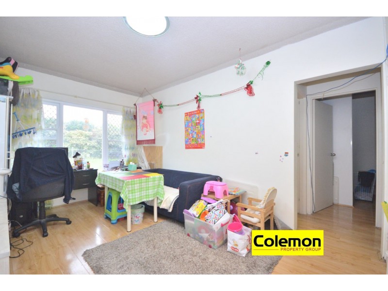 27 Gloucester Rd, Hurstville NSW 2220