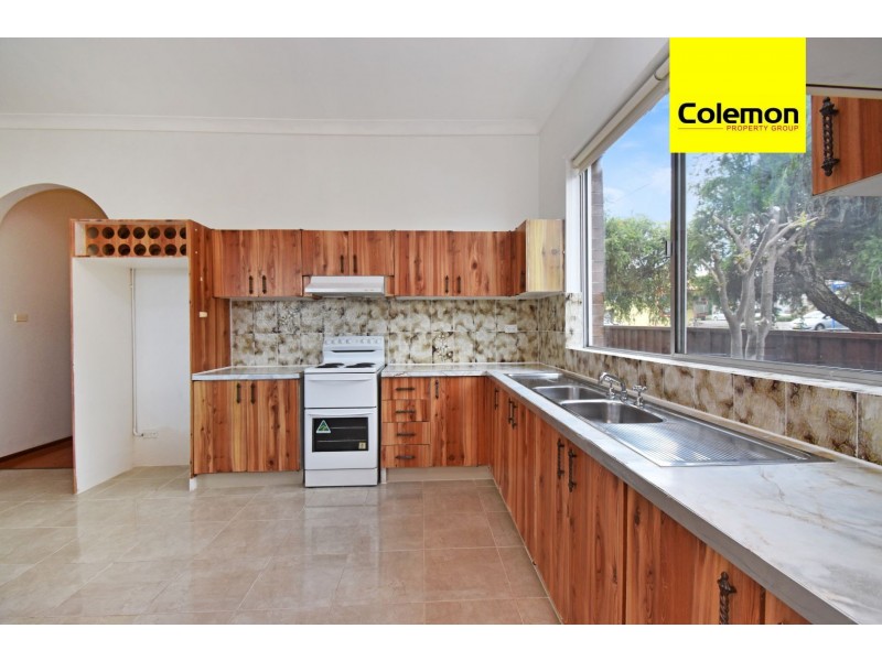21 Thorncraft Pde, Campsie NSW 2194