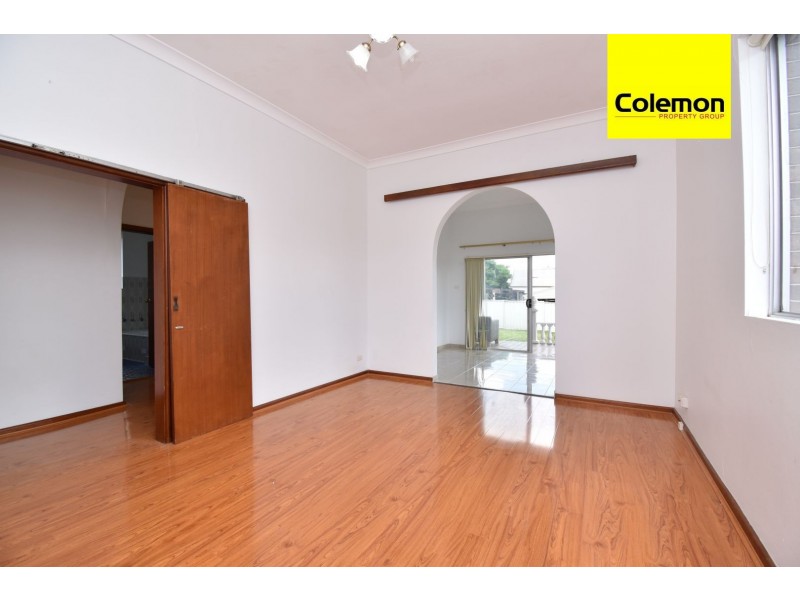 21 Thorncraft Pde, Campsie NSW 2194