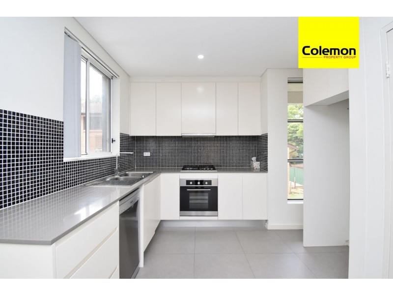 8/24 Seventh Ave, Campsie NSW 2194