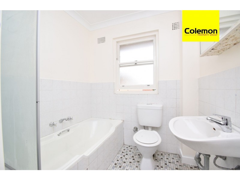 2/8A Wairoa St, Canterbury NSW 2193