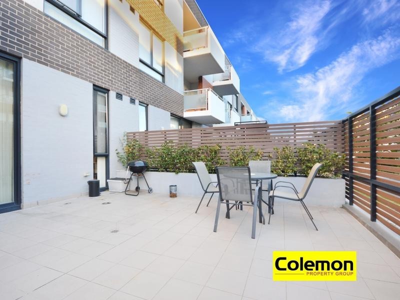 2/10 Victa Street, Campsie NSW 2194