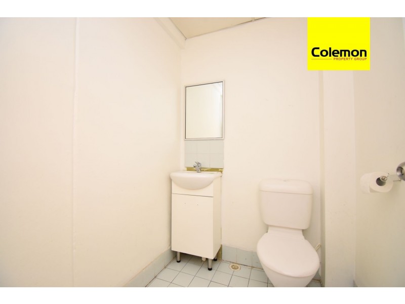 Level 1, 5/29 Helles Ave, Moorebank NSW 2170