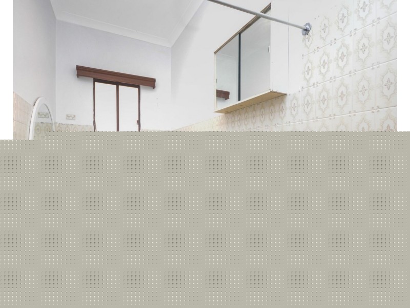 19 Park St, Campsie NSW 2194