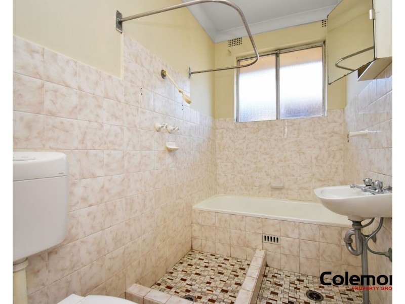 4/33 McKern St, Campsie NSW 2194