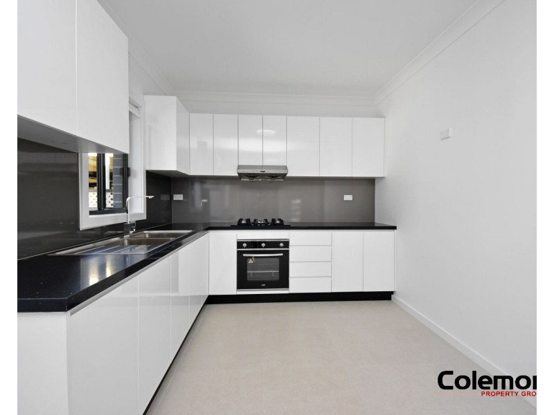15B Girraween St, Kingsgrove NSW 2208