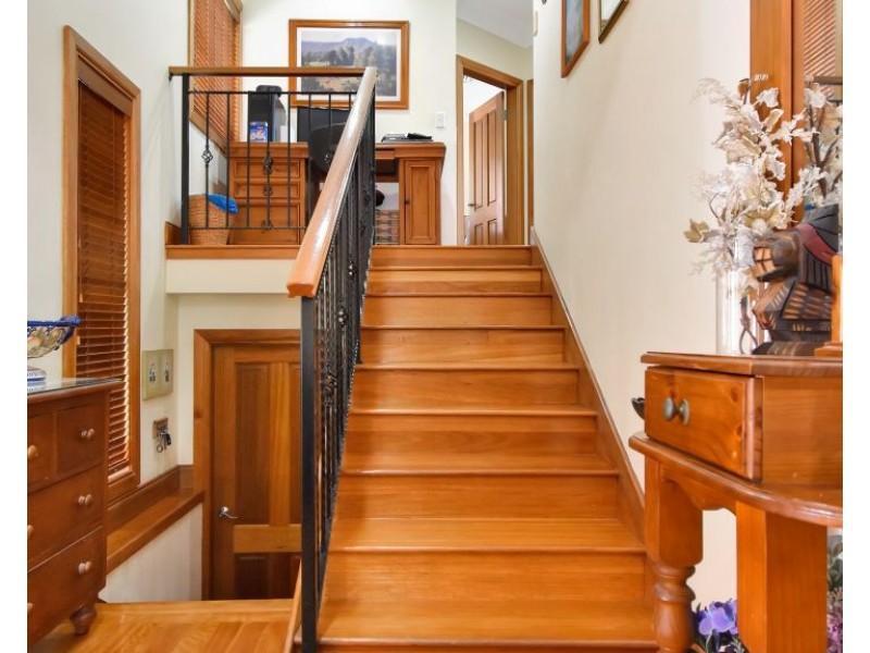 6 Woolcott St, Earlwood NSW 2206