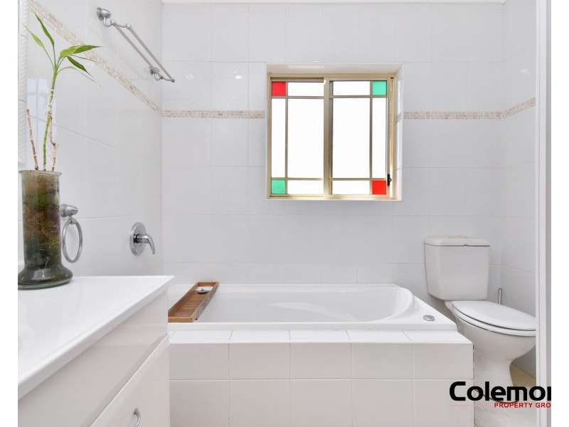 6 Woolcott St, Earlwood NSW 2206