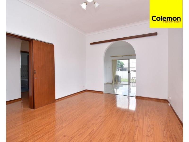 21 Thorncraft Pde, Campsie NSW 2194