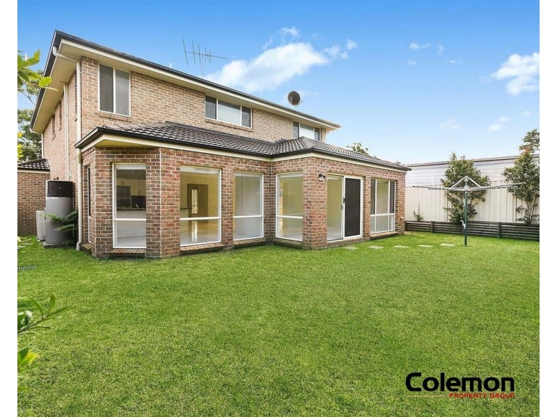 10 Ogilvy St, Peakhurst NSW 2210