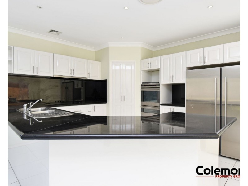 10 Ogilvy St, Peakhurst NSW 2210