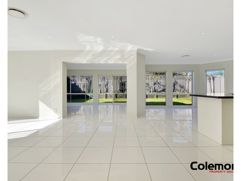 10 Ogilvy St, Peakhurst NSW 2210