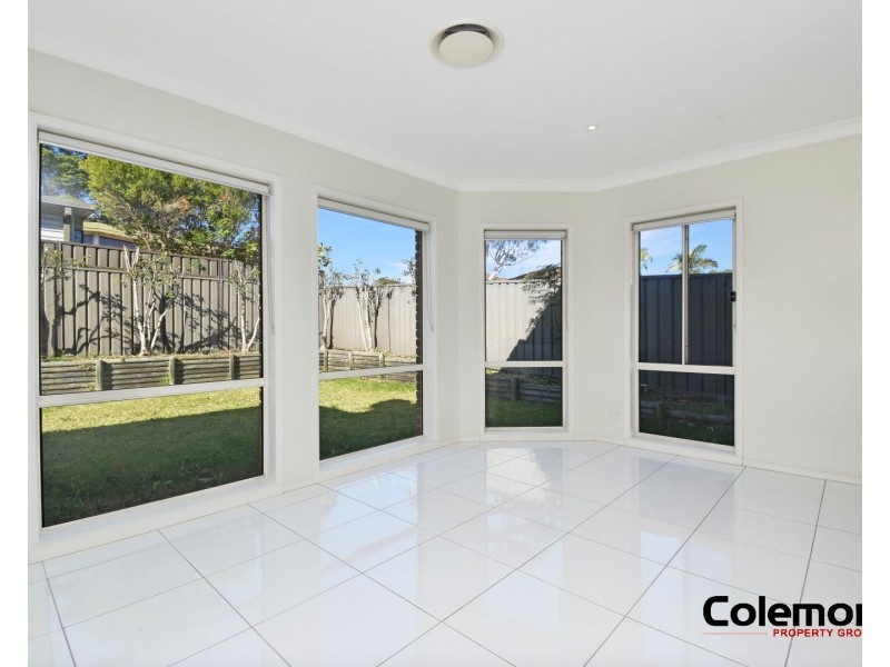 10 Ogilvy St, Peakhurst NSW 2210