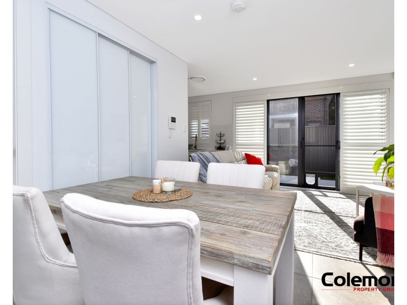 1/8 Thorncraft Pde, Campsie NSW 2194