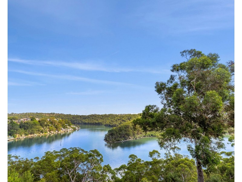 6 Finch Place, Lugarno NSW 2210