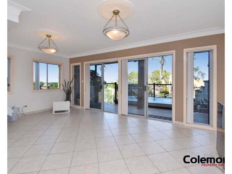 2/13 Alma Street, Hurstville NSW 2220