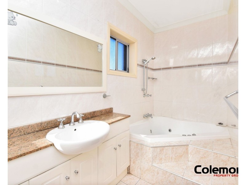 2/13 Alma Street, Hurstville NSW 2220
