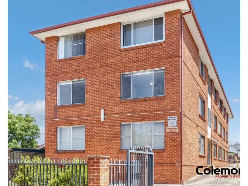 3/4 Howard St, Canterbury NSW 2193