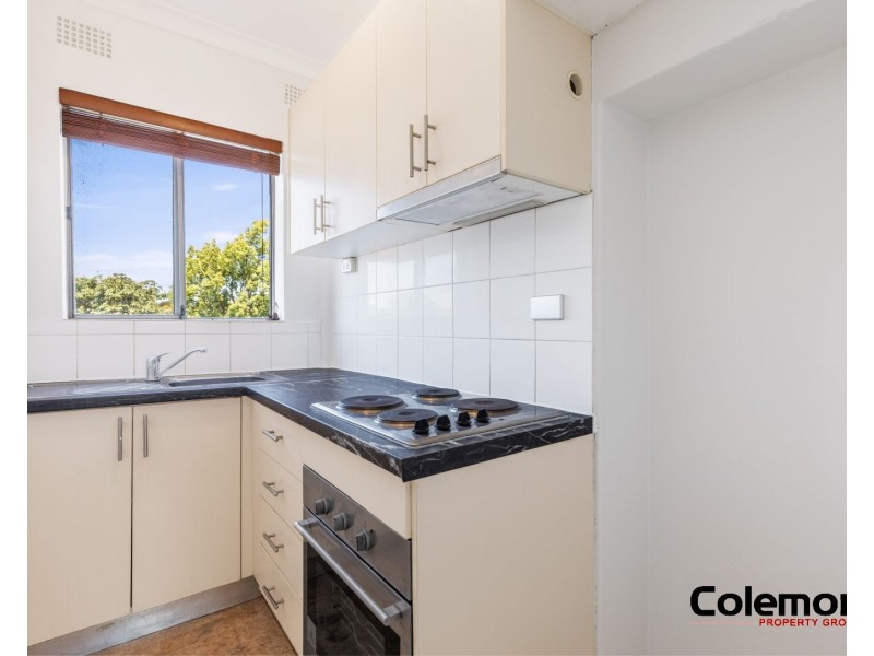 3/4 Howard St, Canterbury NSW 2193