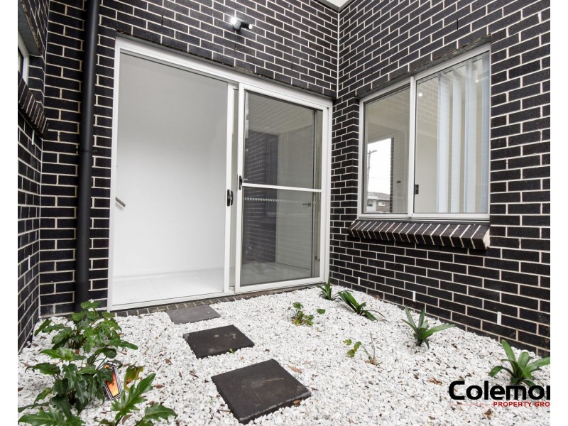 19B Margaret St, Greenacre NSW 2190